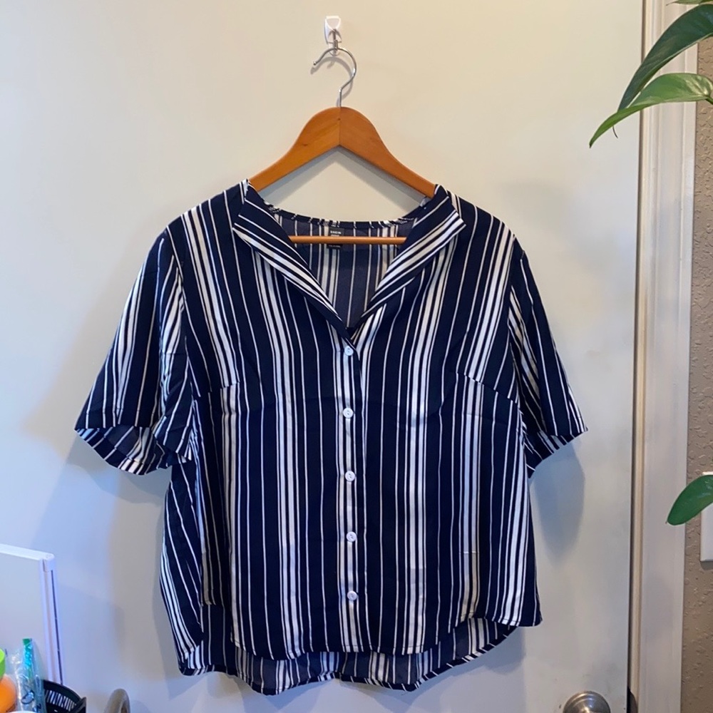SHEIN Curve blouse